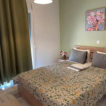 Opensea2 Néa Péramos