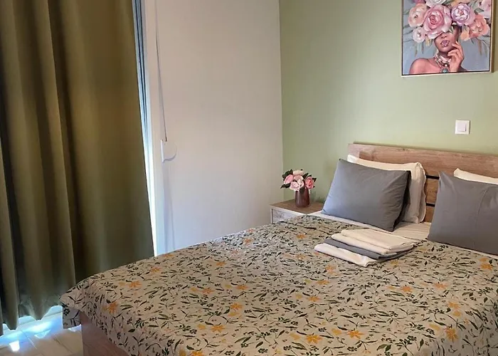 Opensea2 Néa Péramos